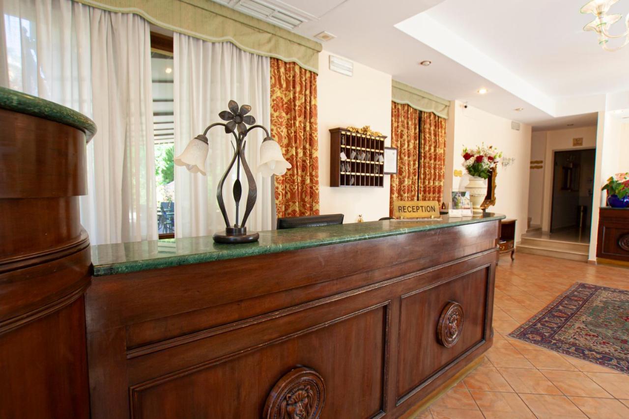 Hotel Villa Edera Lido di Venezia Luaran gambar