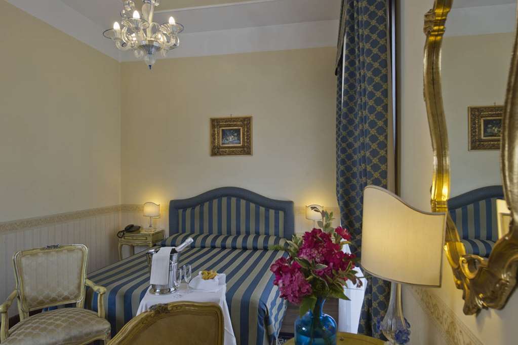 Hotel Villa Edera Lido di Venezia Bilik gambar