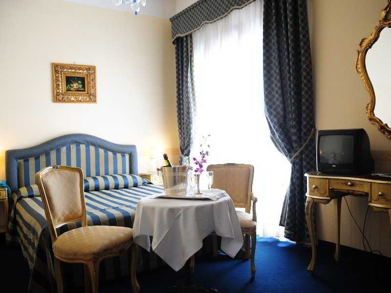 Hotel Villa Edera Lido di Venezia Luaran gambar