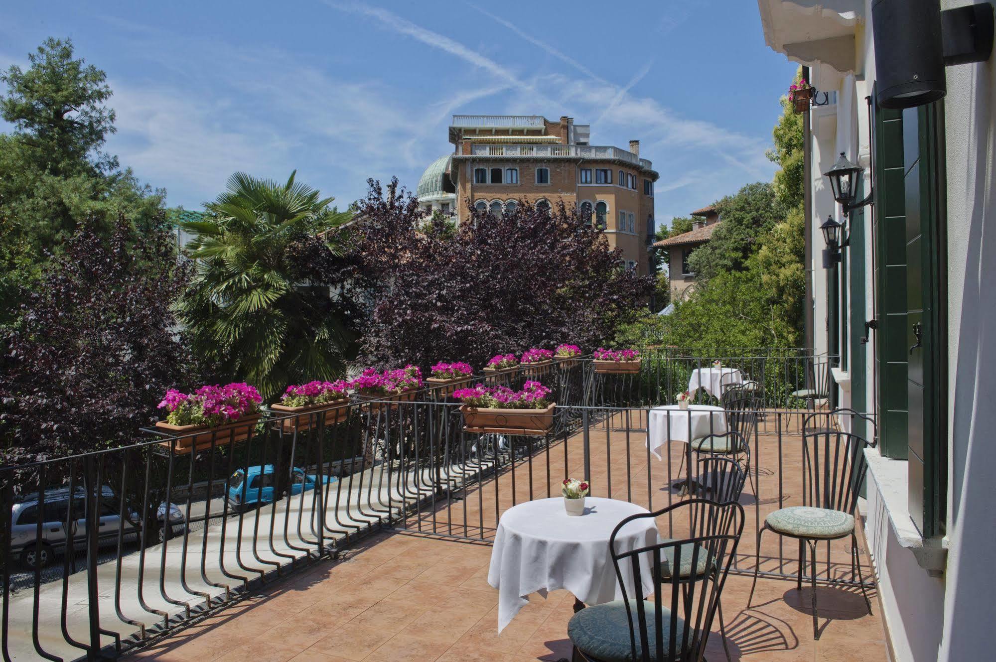 Hotel Villa Edera Lido di Venezia Luaran gambar